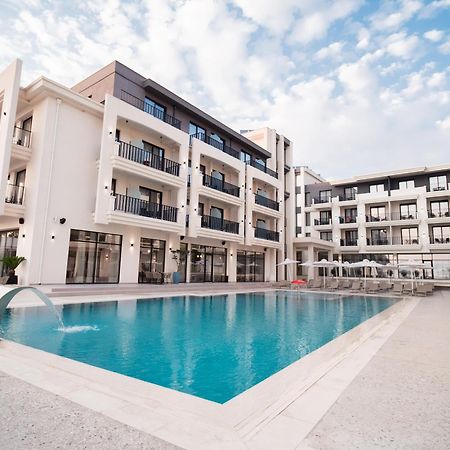 فندق Jost Caravel Radhimë المظهر الخارجي الصورة
